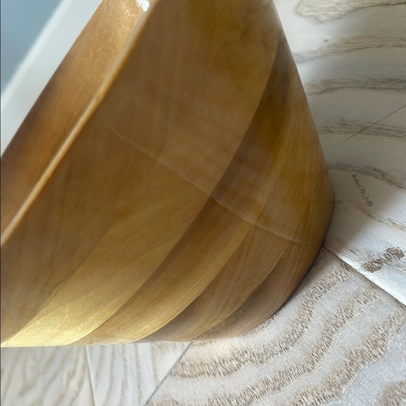 Handcrafted Wooden Bowl - Picture 3 of 4